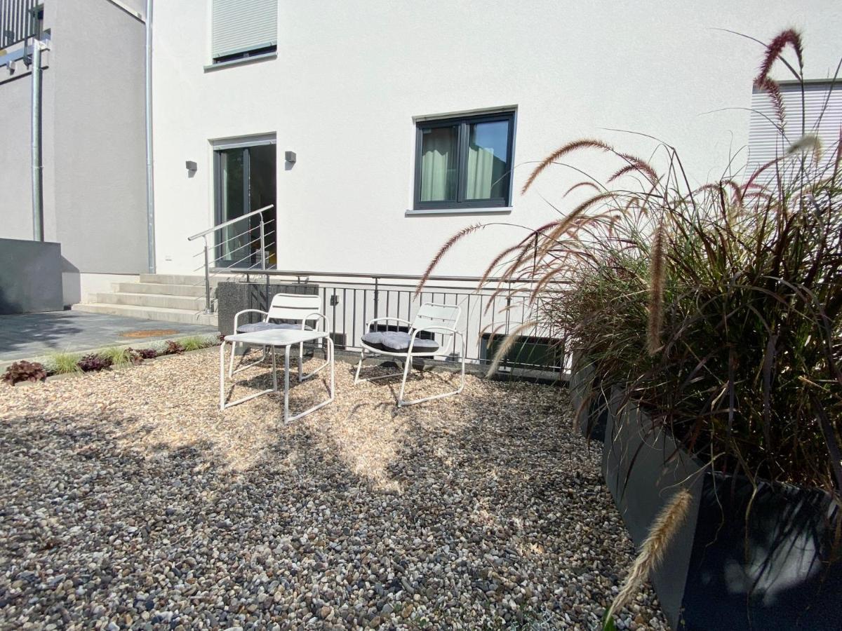 Modernes Apartment, Terrasse Und Garten Am Lilienthalpark Im Suedwesten Berlins Berlin