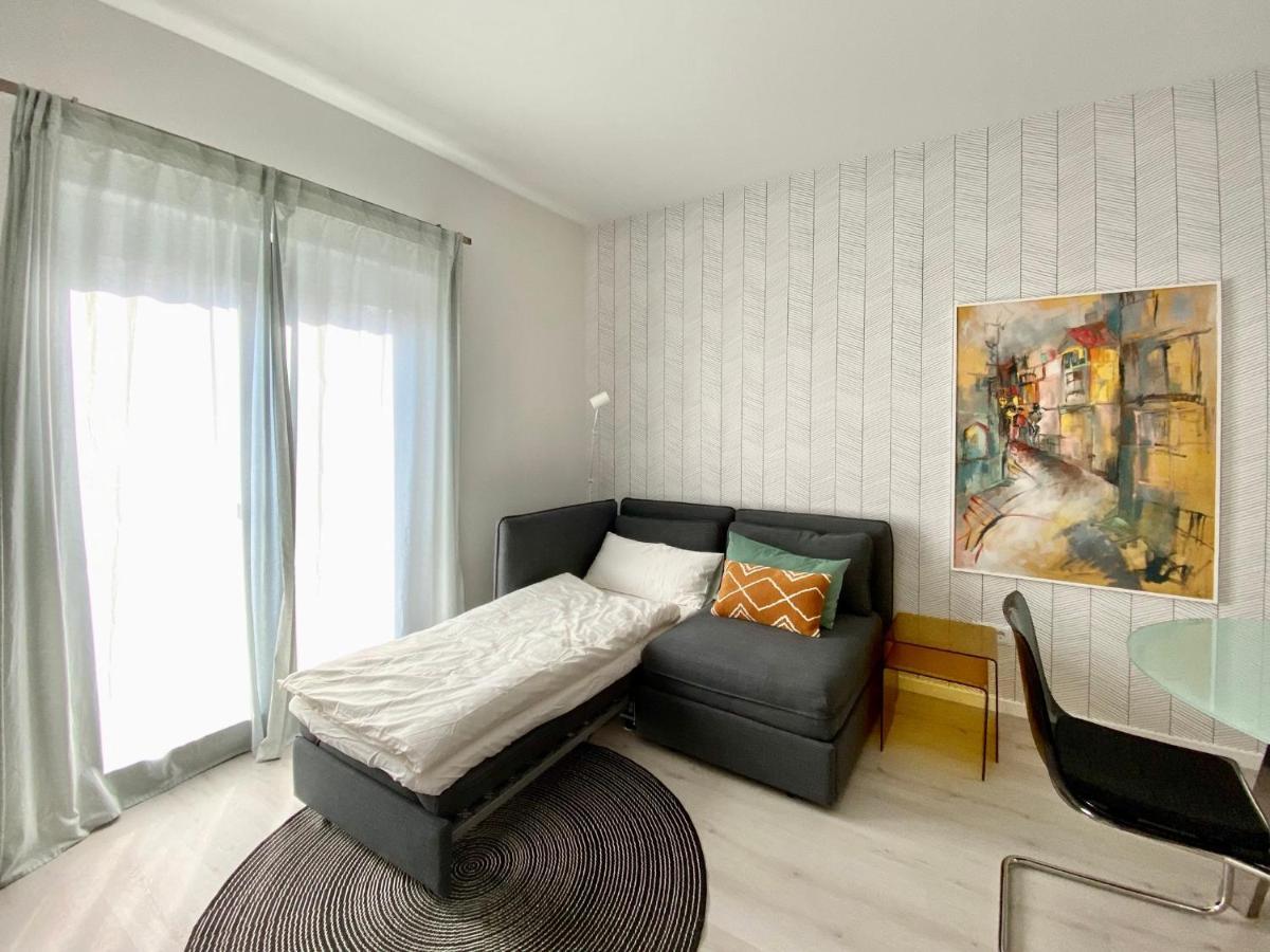 Modernes Apartment, Terrasse Und Garten Am Lilienthalpark Im Südwesten Berlins Berlin